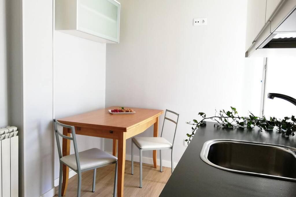 Appartement Cobexo. Moderno Y Luminoso En El Centro De Jaca Extérieur photo